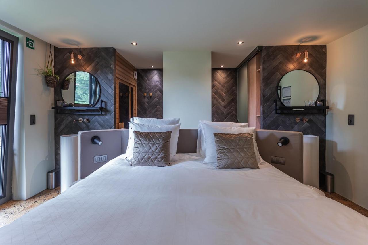 Bed & Breakfast Nummer5 Heusden-Zolder ภายนอก รูปภาพ